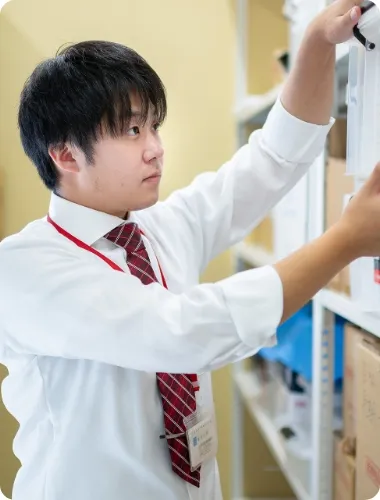 インタビューの人物写真